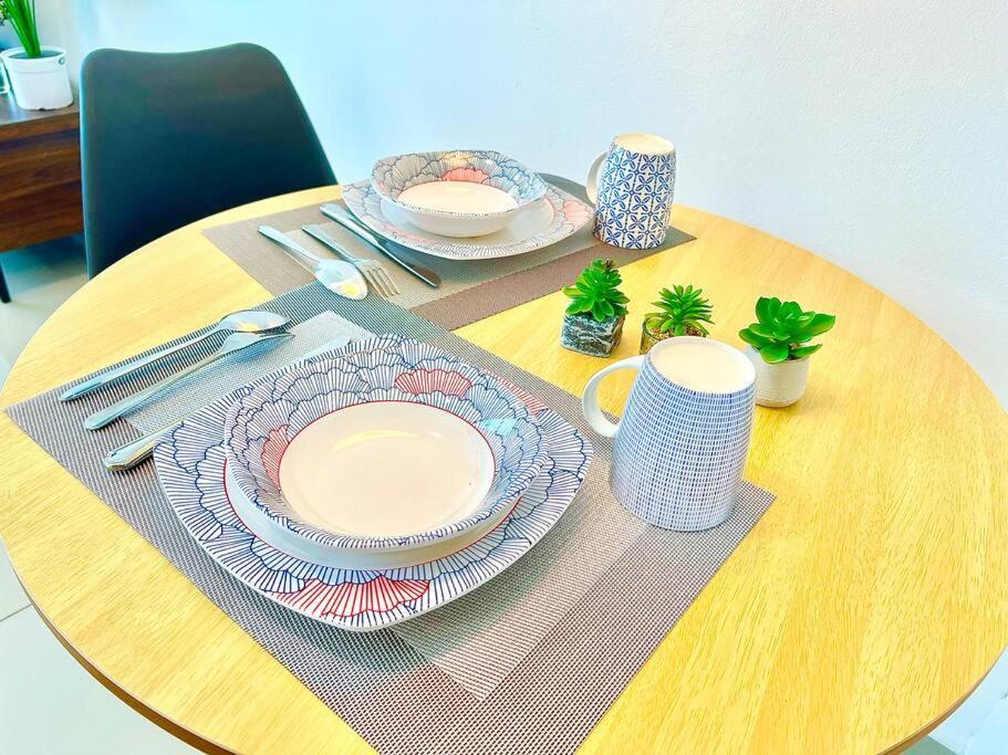 G 1-5Pax Cozy Home Trefoil Setia Alam 100Mps Wifi & Tv Sccc Екстериор снимка